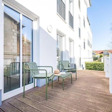 아파트 Lindholm-strandnaehe -balkon-im Zentrum Von 1 *