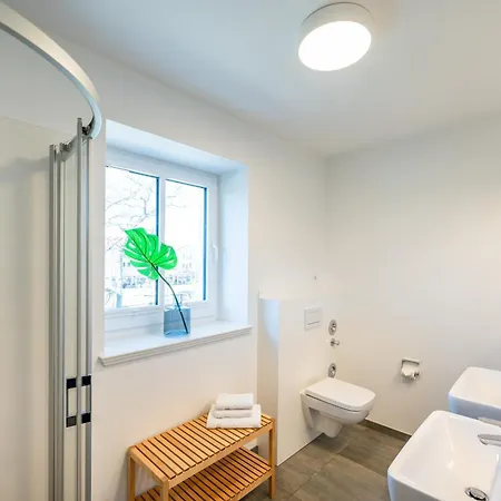 Lindholm-strandnaehe -balkon-im Zentrum Von 1 公寓