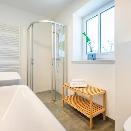 דירה Lindholm-strandnaehe -balkon-im Zentrum Von 1