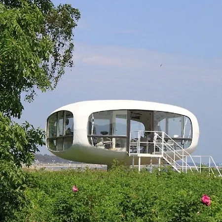 Lejlighed Lindholm-strandnaehe -balkon-im Zentrum Von 1 Binz
