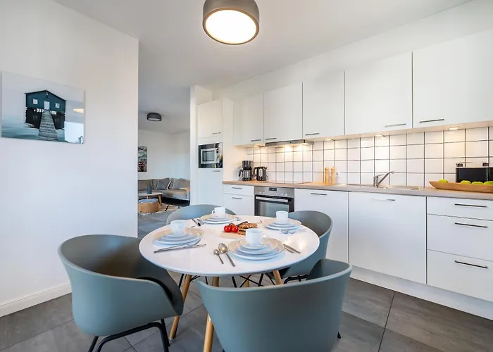 Lindholm-strandnaehe -balkon-im Zentrum Von 1 Apartmán *